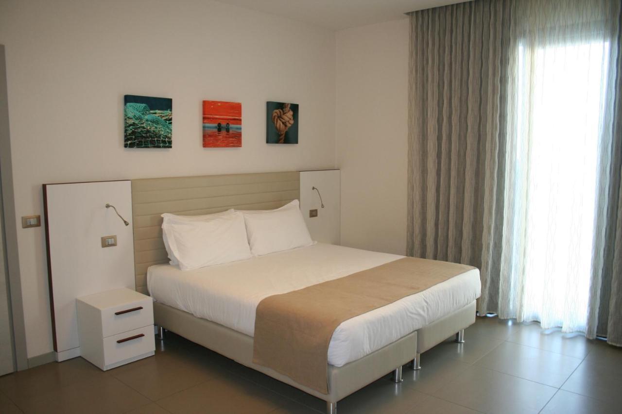 Hotel & Residence Cavalluccio Marino Rimini Bilik gambar